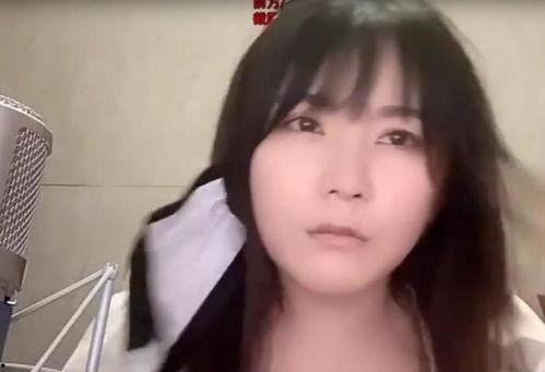 小凯直播间吃瓜视频,揭秘明星吃瓜背后的故事