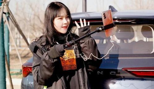 吃瓜萌主大战潮妈原视频,育儿观念大碰撞！