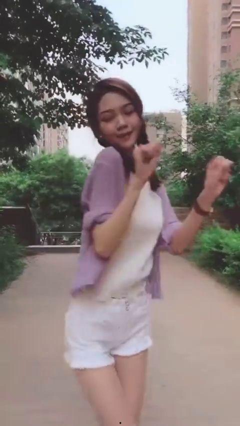 学姐吃瓜视频大全,揭秘校园幕后故事