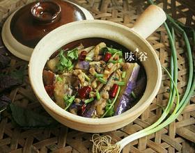 一只鱼吃茄瓜视频,揭秘鱼儿钟爱的茄瓜美味时光